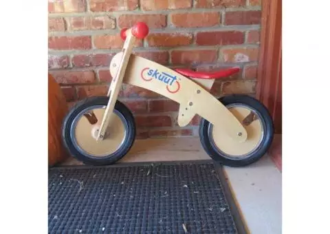 diggin skuut toddler wood balance bike